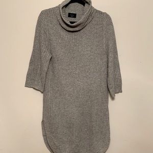 Turtleneck sweater dress with 3/4 sleeves